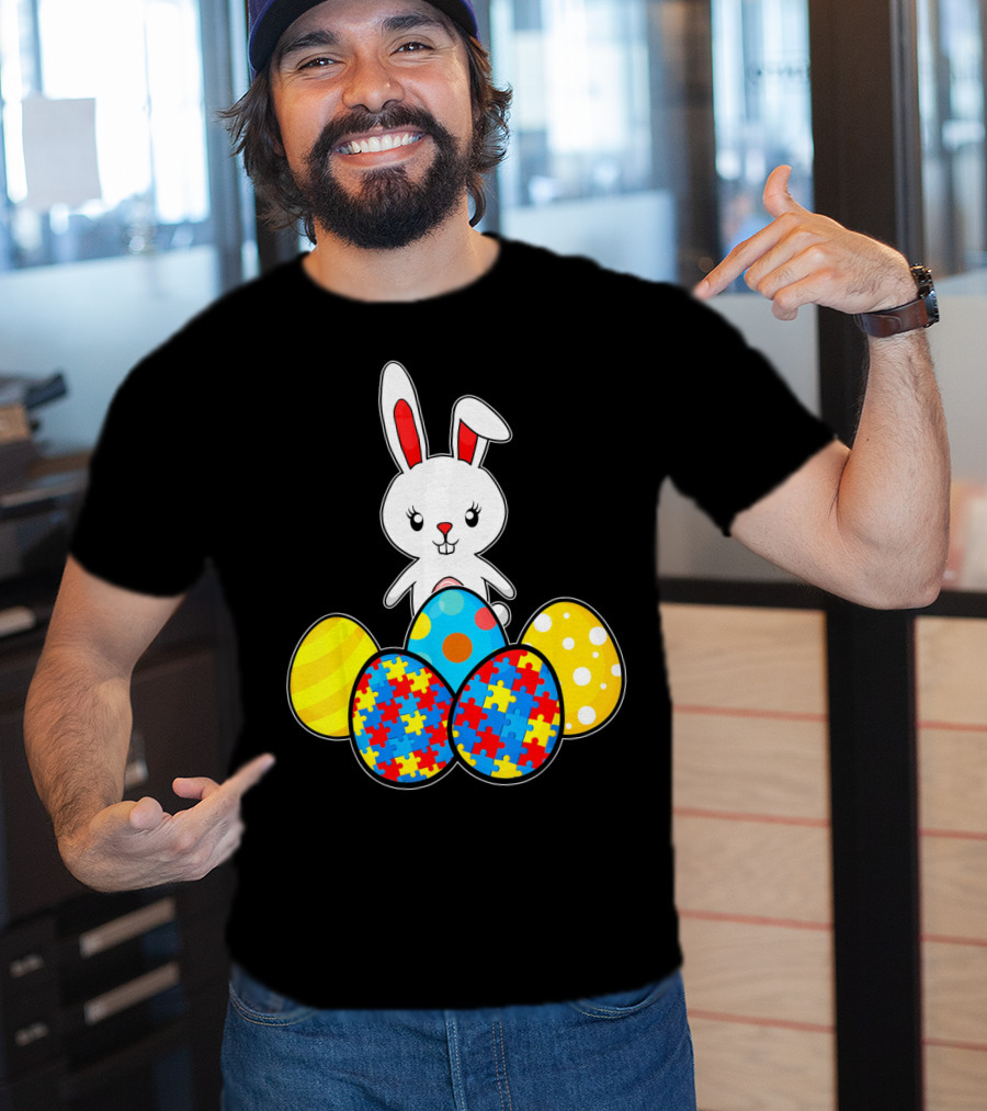 Easter Bunny With Autism Awareness Puzzle Pattern Eggs T-Shirt