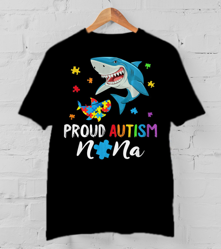 Proud Autism Nana Shark With Colorful Puzzle Pieces T-Shirt