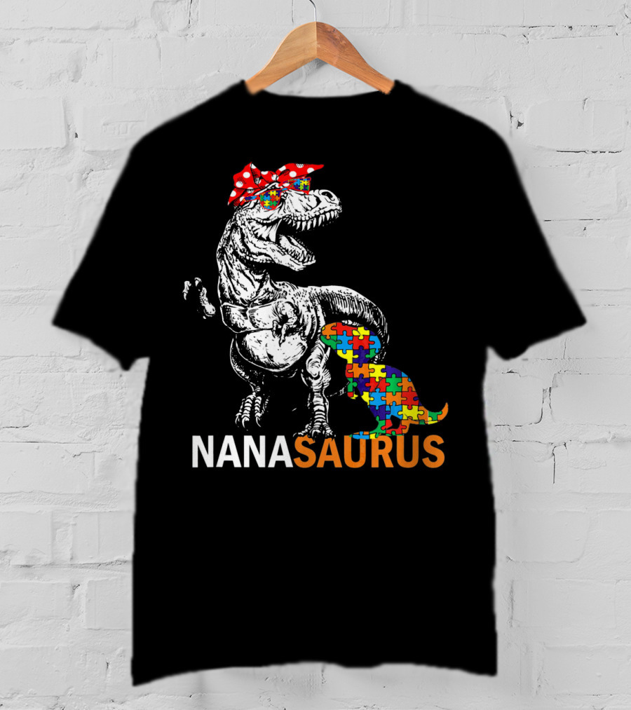 Nana Saurus Auntsaurus Autism Dinosaur Puzzle Piece Bandana T-Shirt