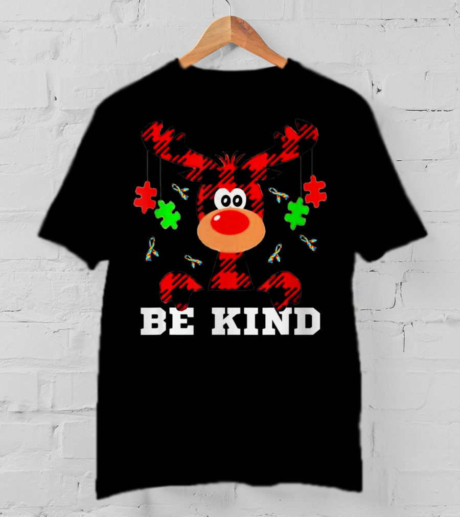 Be Kind Autism Awareness Christmas Reindeer Puzzle Pieces T-Shirt