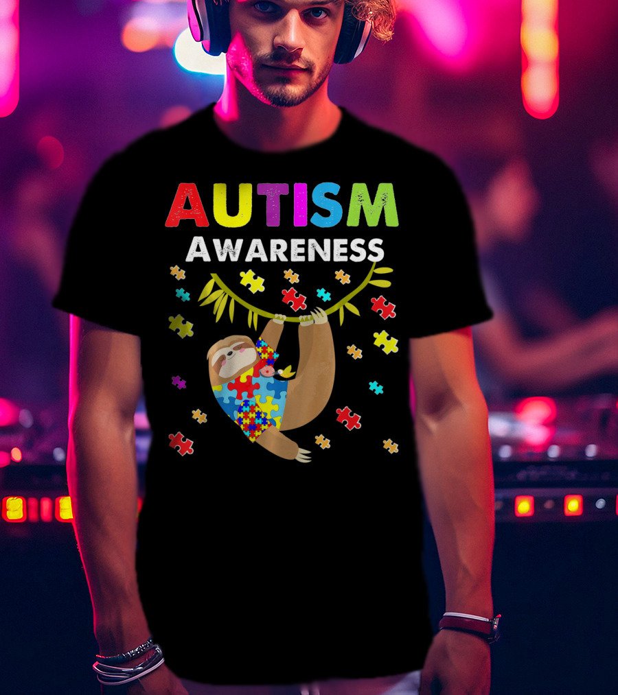 Autism Awareness Sloth Lover With Puzzle Pieces T-Shirt