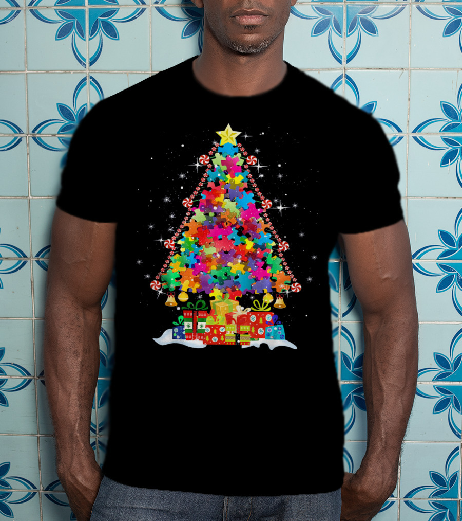 Autism Awareness Puzzle Pieces Christmas Tree With Star And Presents T-Shirt