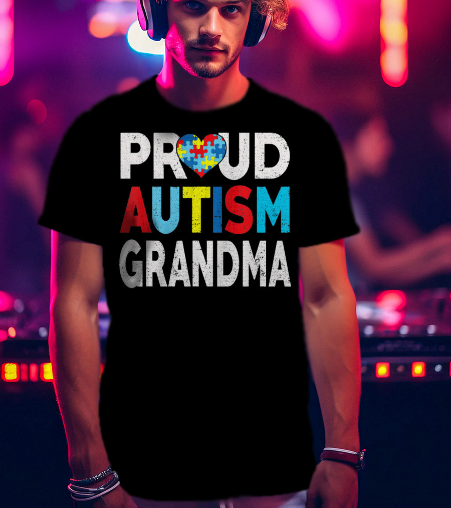 Proud Autism Grandma Heart Puzzle Love T-Shirt
