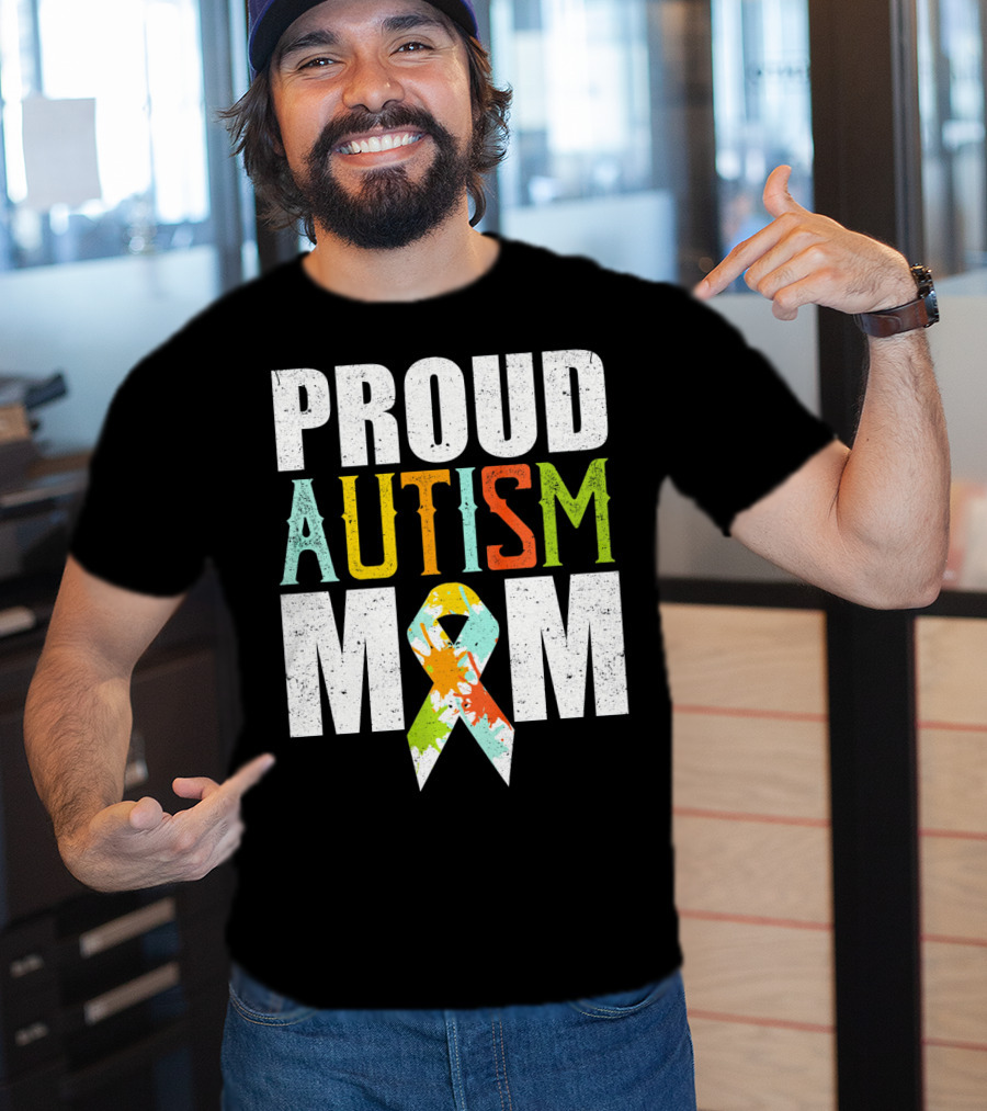 Proud Autism Mom Colorful Awareness T-Shirt