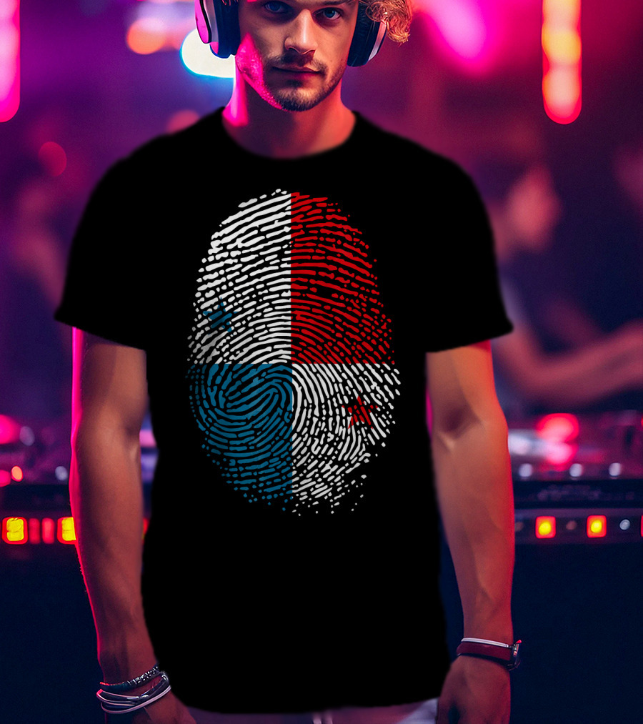 Panama Flag Fingerprint DNA For Birthday T-Shirt