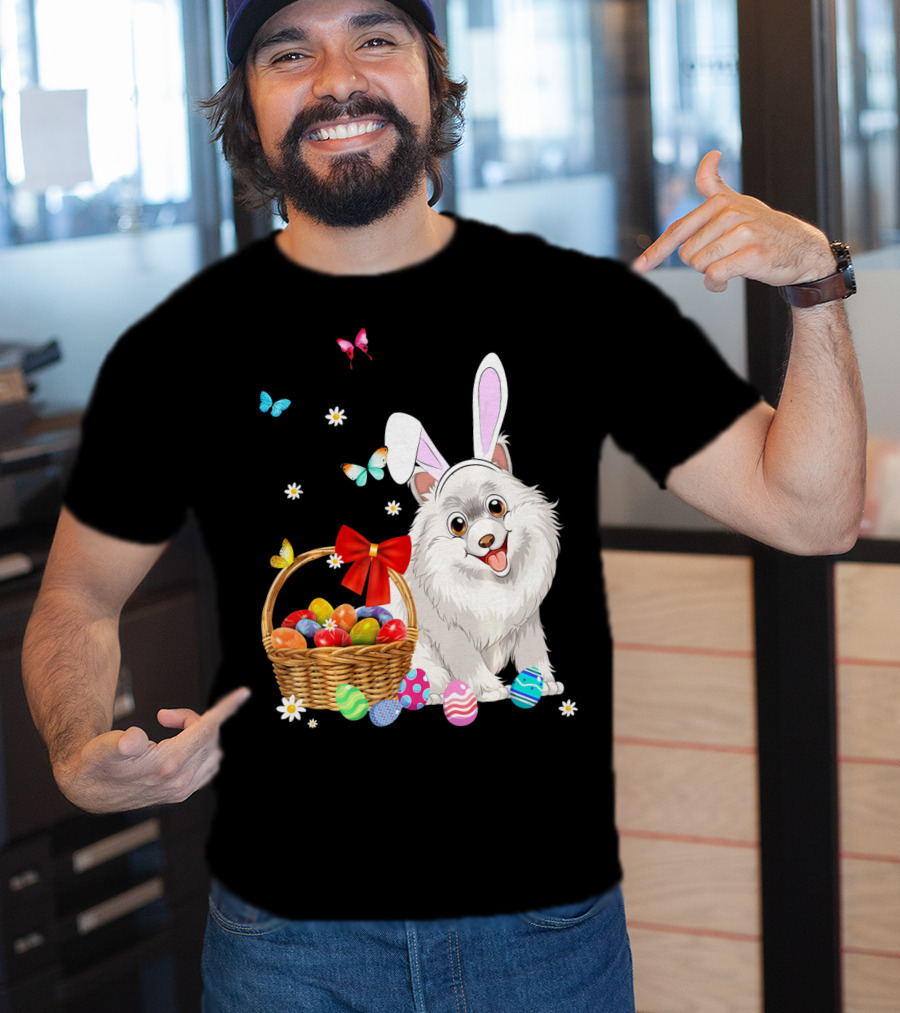 Samoyed Bunny Ear Rabbit Easter Eggs Basket Butterflies T-Shirt