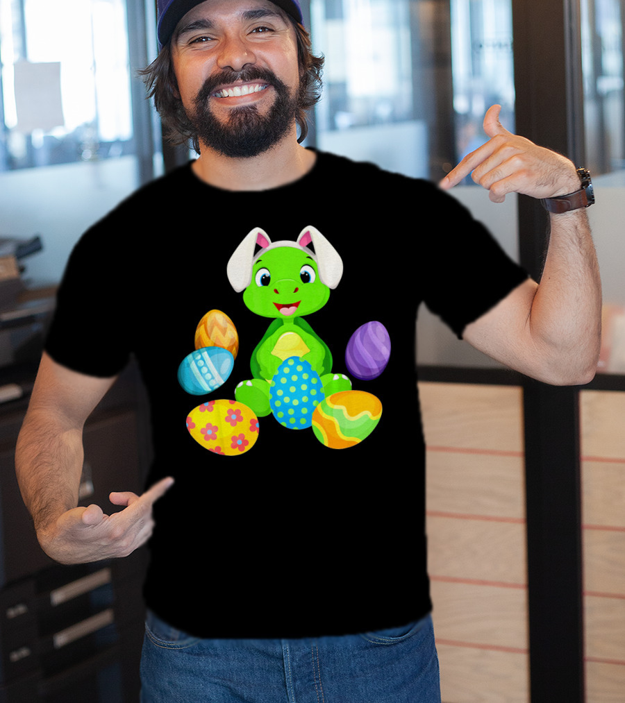 Turtle Bunny Rabbit With Hat Holding Easter Eggs T-Shirt