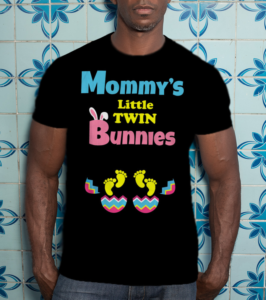 Mommy's Little Twin Bunnies Easter Expecting Mom Twins Pregnancy Ann T-Shirt