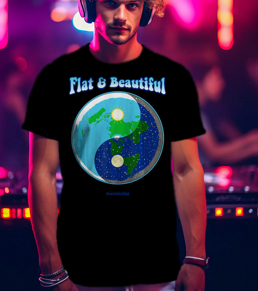 Flat And Beautiful Earth Ying Yang #earthisflat T-Shirt