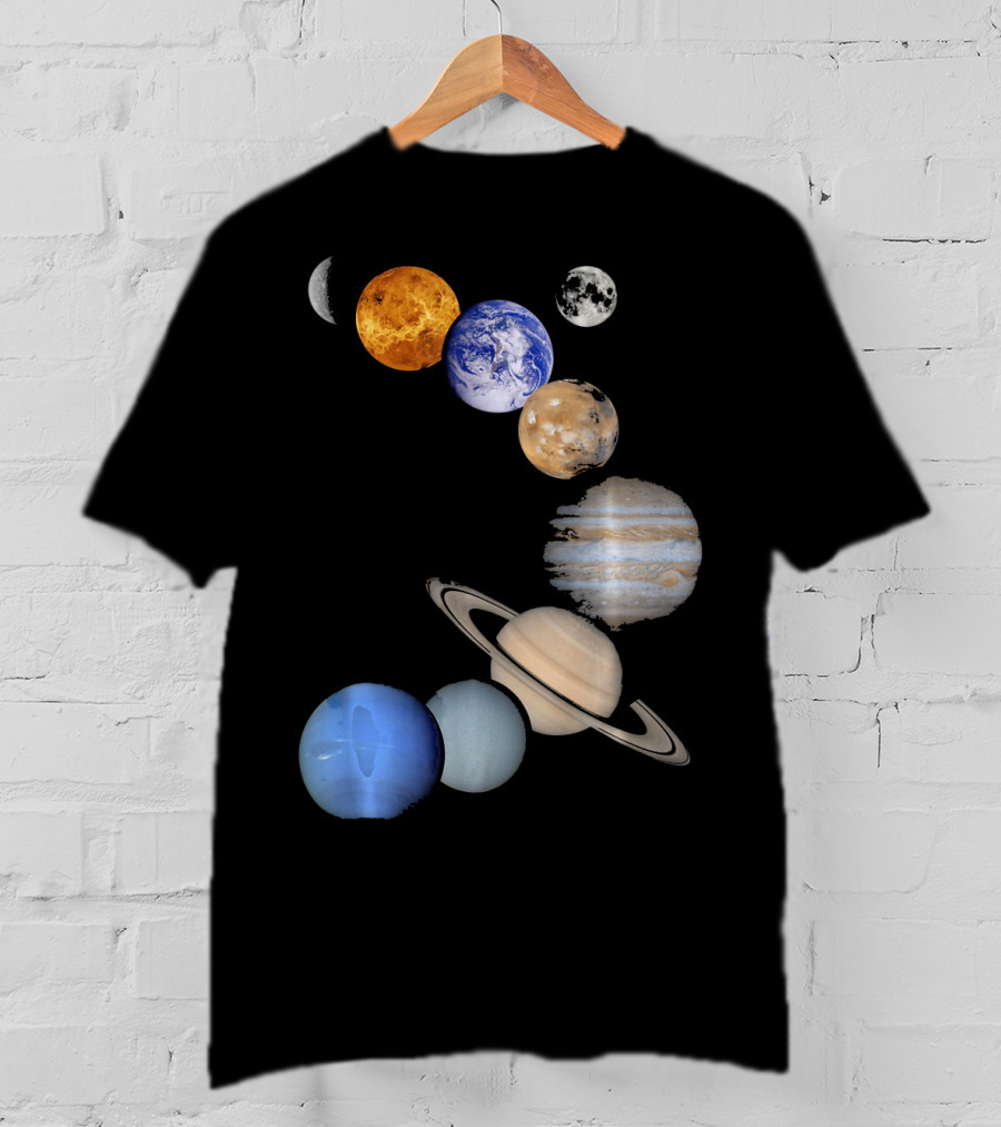 Planet Solar System Earth Moon Sun Mars Jupiter Saturn Neptune Uranus T-Shirt
