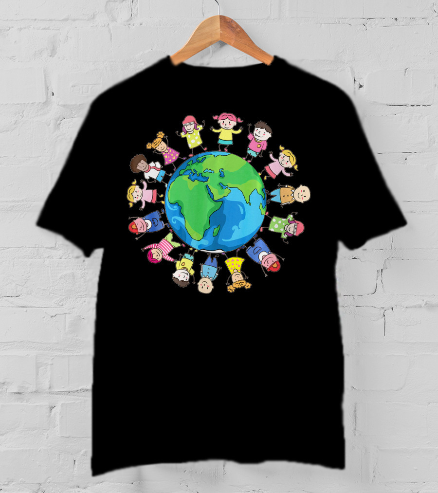 Happy Earth Day Children Around The World Holding Hands Planet T-Shirt