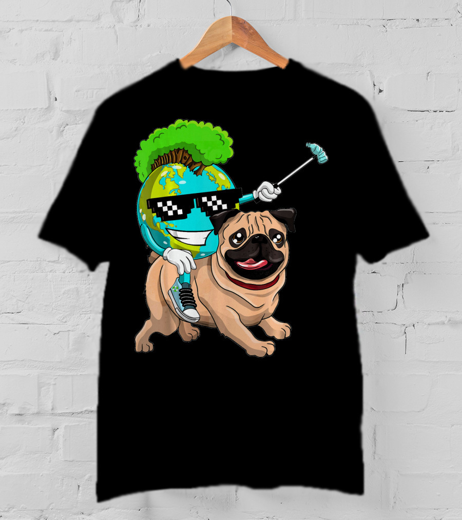 Earth Day Pug With Cool Recycling Globe And Sunglasses T-Shirt
