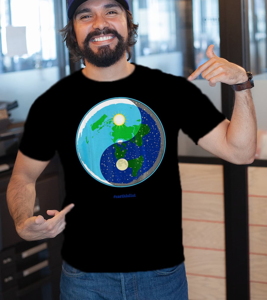 Ying Yang Flat Earth Truther #earthisflat Sun And Moon T-Shirt