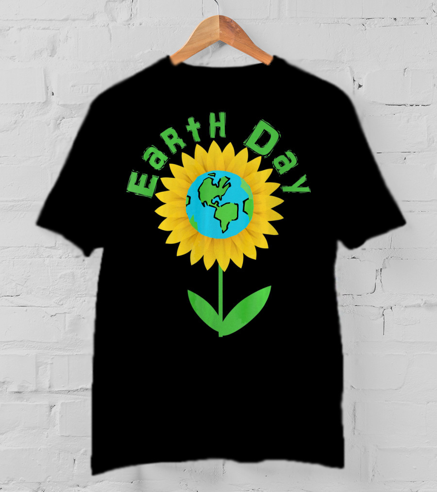 Earth Day Sunflower With Globe For Science Teacher T-Shirt