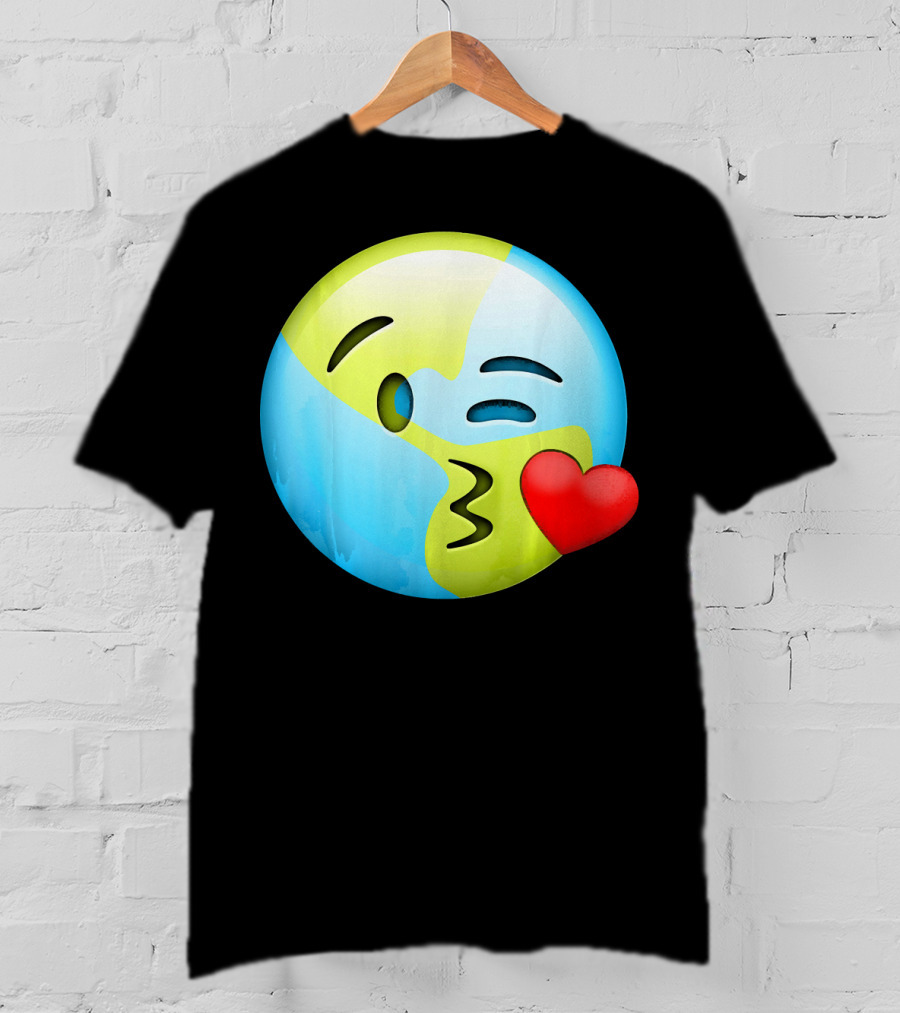 Cute Earth Day Kiss Emoji Lips Kids Emoticon T-Shirt