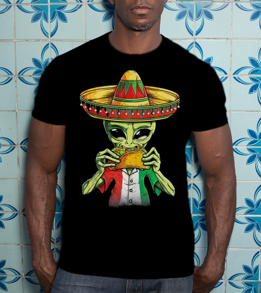 Cinco De Mayo Alien With Sombrero Eating Taco T-Shirt