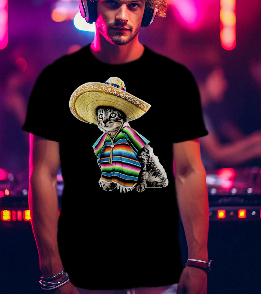 Cinco De Mayo Cat Sombrero Funny Fiesta Kitten T-Shirt