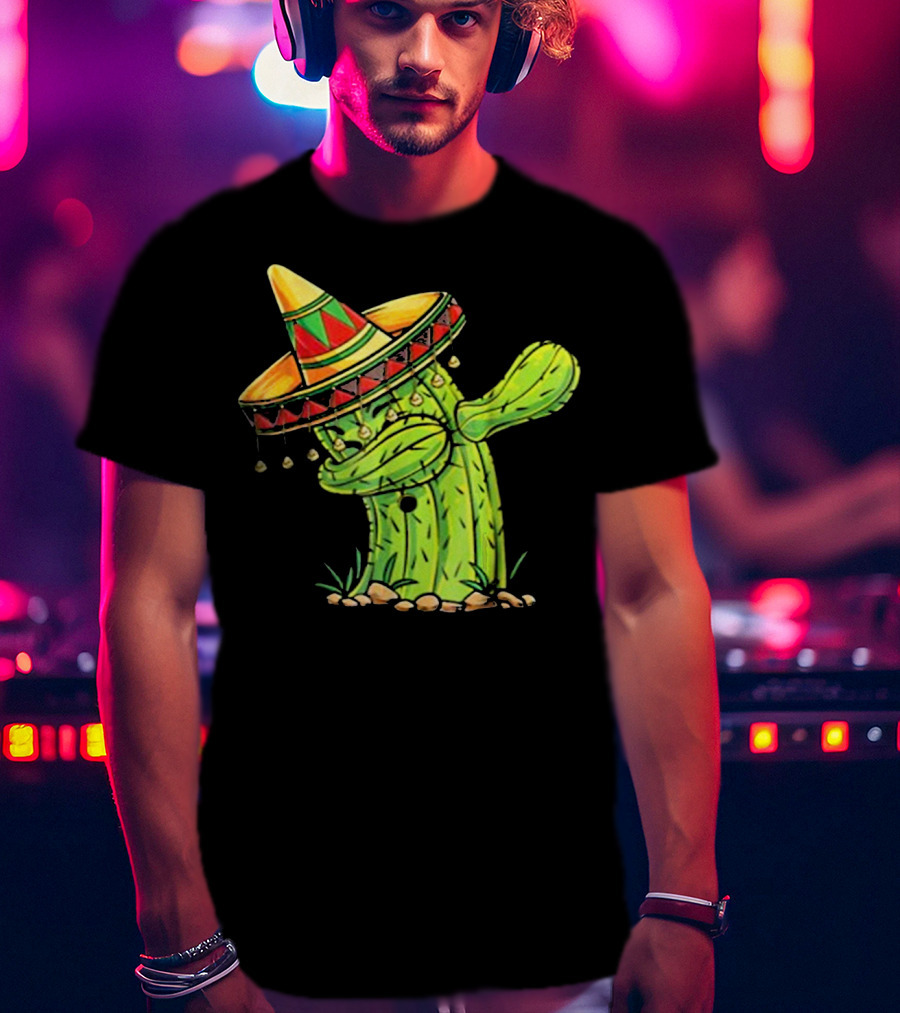 Cinco De Mayo Dabbing Cactus With Sombrero Mex T-Shirt