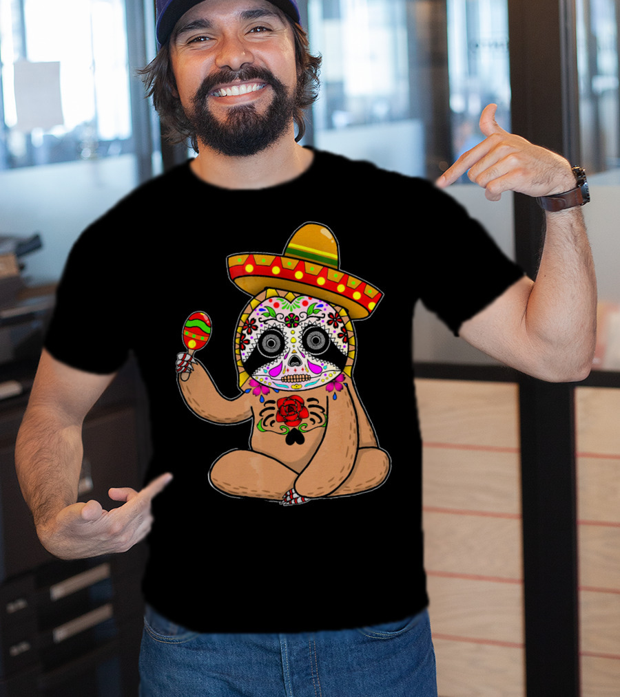 Cinco De Mayo Sloth Day Of The Dead Sombrero Maracas T-Shirt