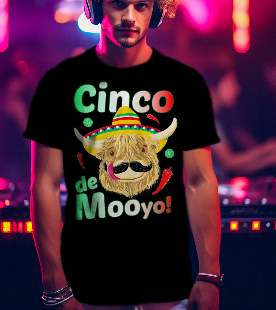 Cinco De Mooyo Scottish Highland Cow Fiesta T-Shirt