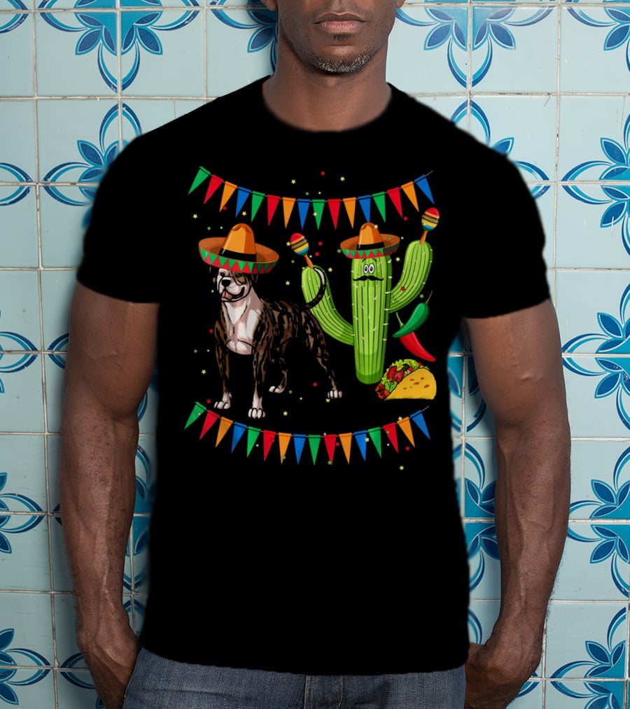 Sombrero American Bulldog Dog Mexico Cactus Chili Taco Fiesta T-Shirt