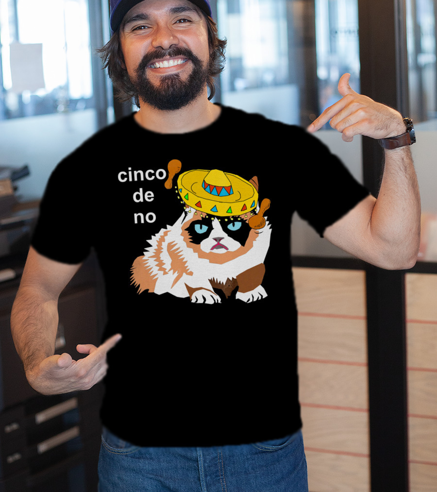 Cinco De No Angry Cat Sombrero Humor T-Shirt