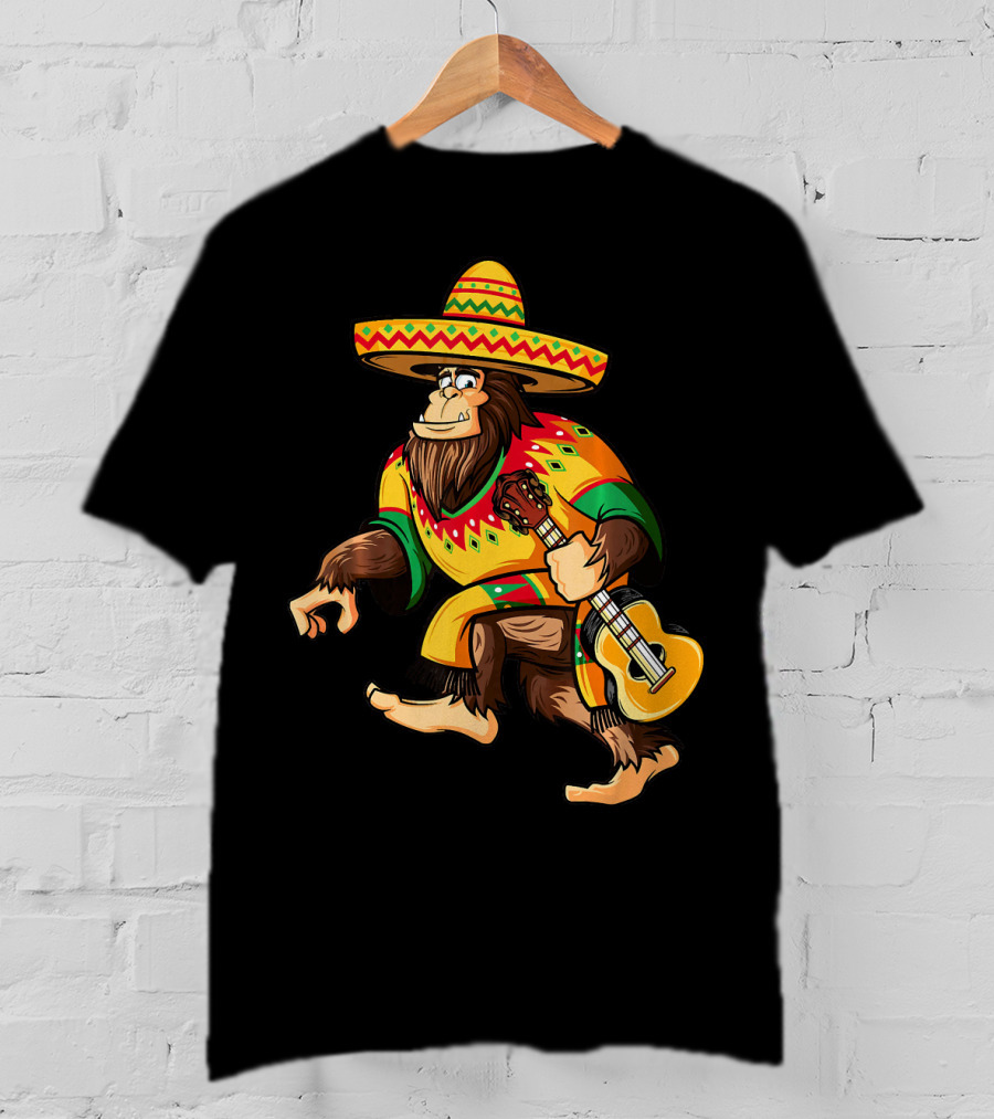 Funny Bigfoot El Squatcho Cinco De Mayo Sombrero Guitar T-Shirt