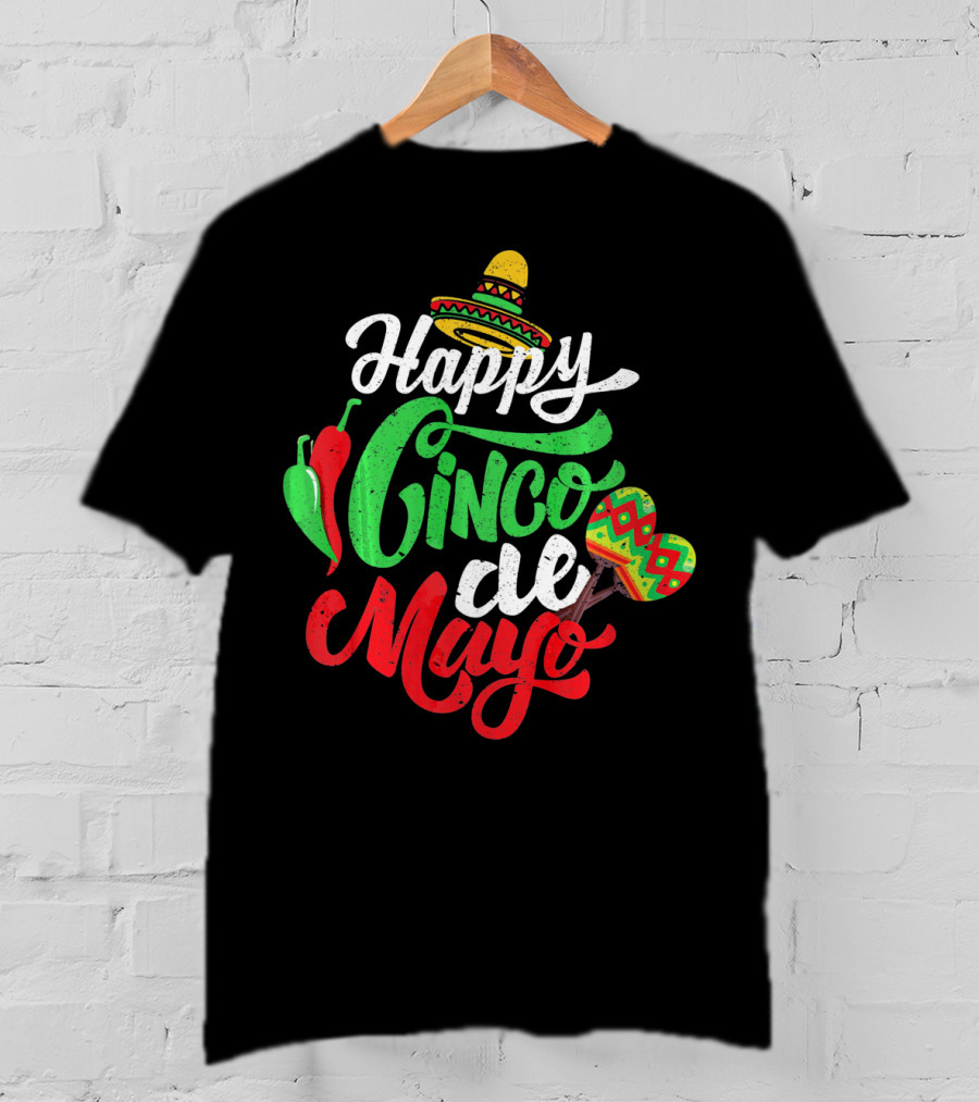 Happy Cinco De Mayo Mexican Peppers Sombrero Maracas T-Shirt
