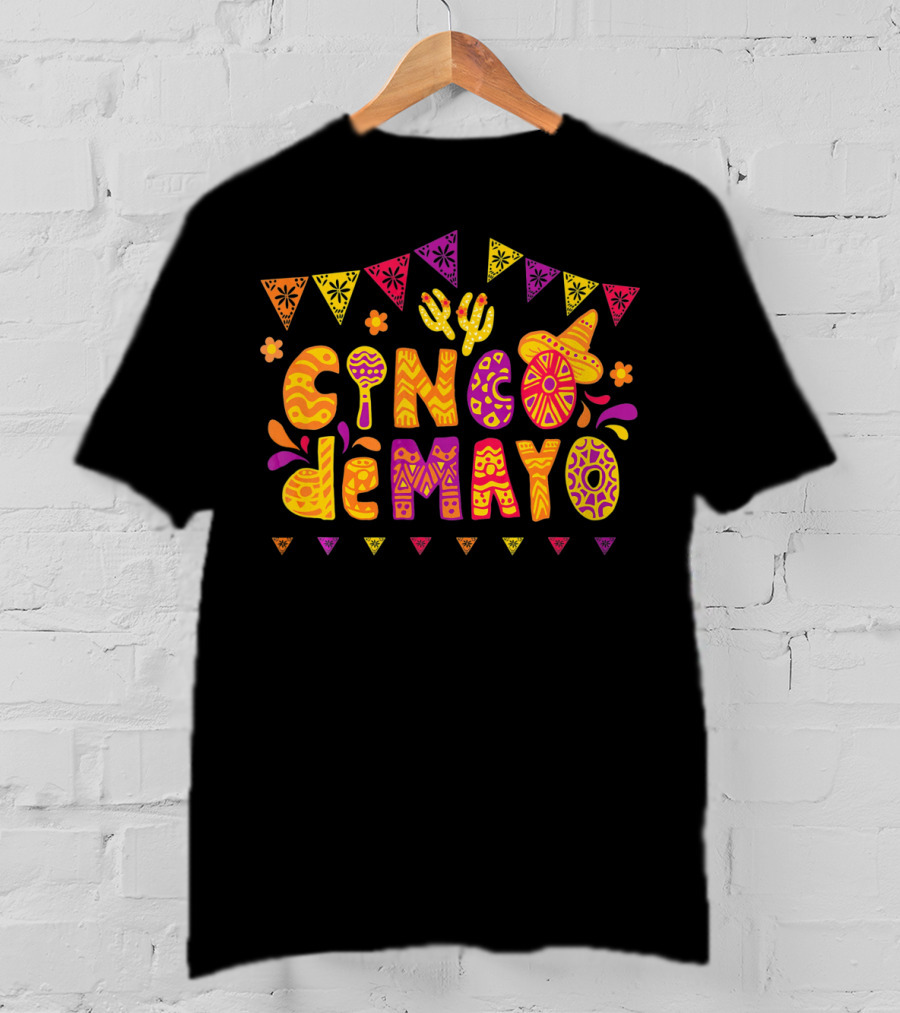 Cinco De Mayo Fiesta Celebration With Cactus And Sombrero T-Shirt