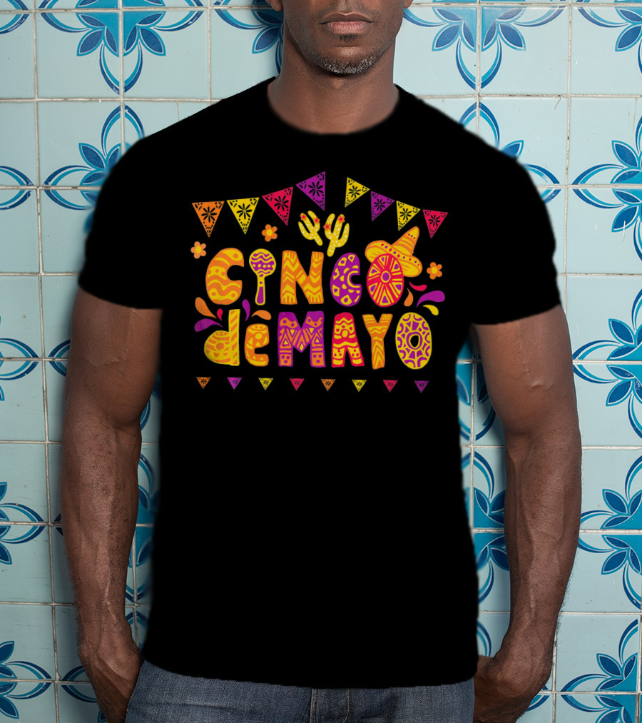 Cinco De Mayo Fiesta Celebration With Cactus And Sombrero T-Shirt
