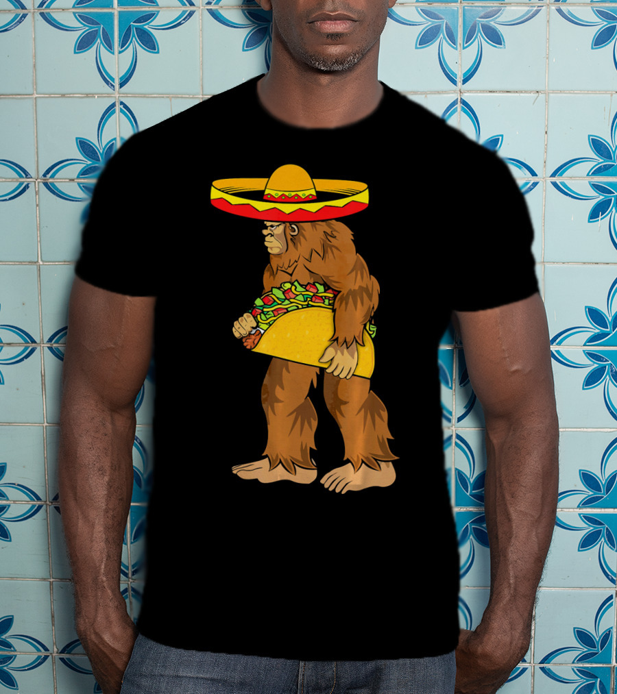 Bigfoot Carrying Taco Sombrero Cinco De Mayo T-Shirt