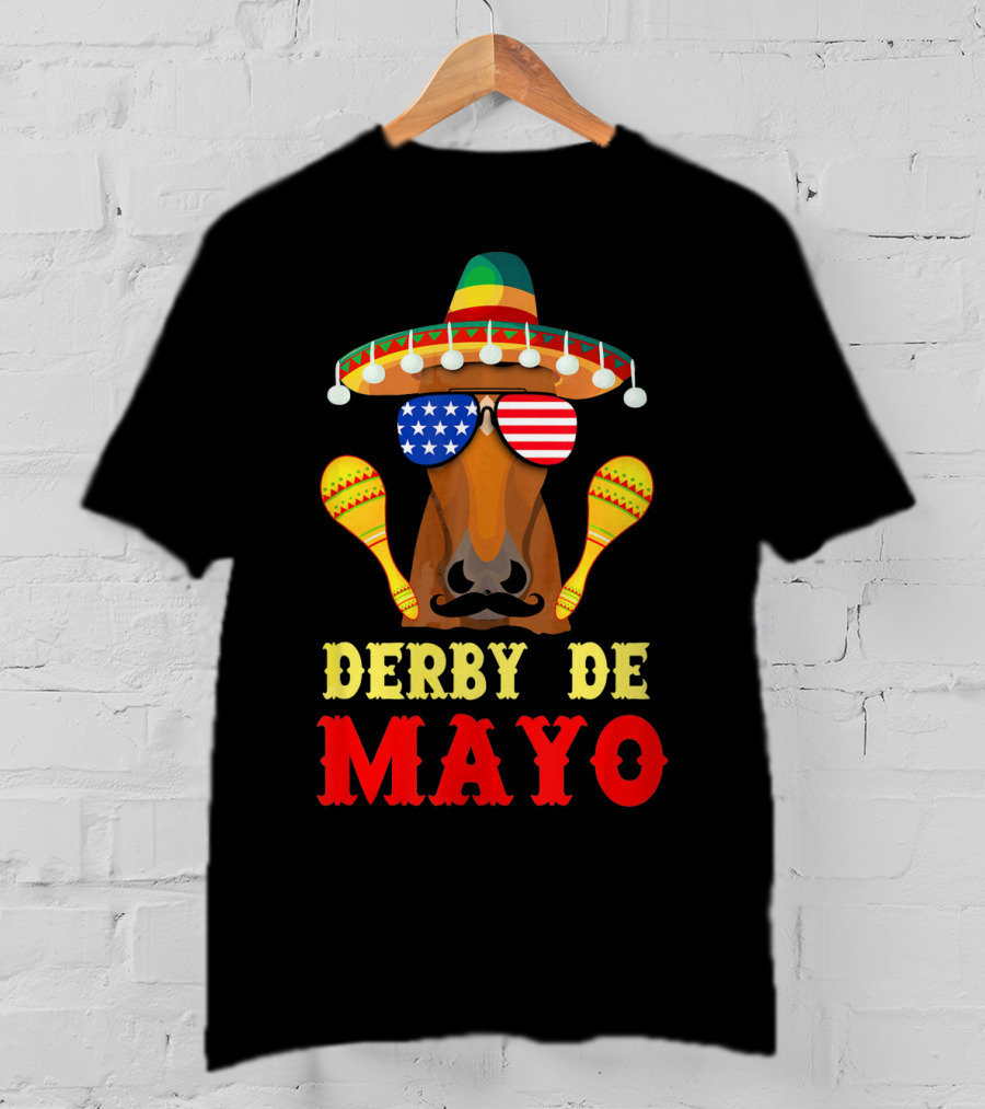 Derby De Mayo Cinco De Mayo Funny Men Horse Sombrero Maracas T-Shirt