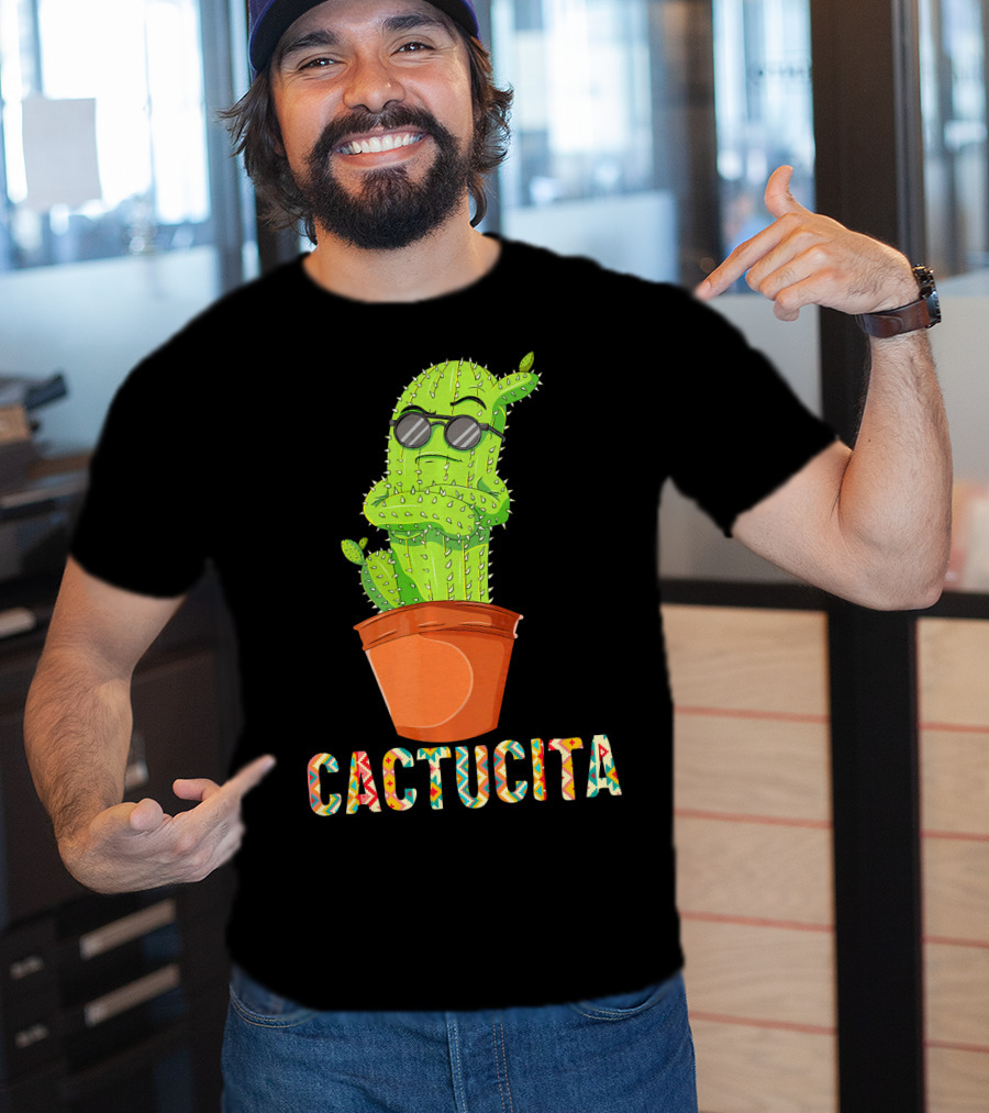 Mamacita Cactus Cactucita Cinco De Mayo Cactus With Sunglasses In Pot T-Shirt