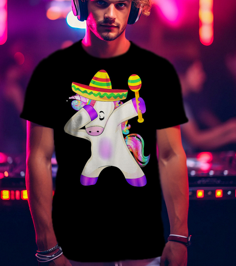 Cinco De Mayo Dabbing Unicorn Sombrero Maracas T-Shirt