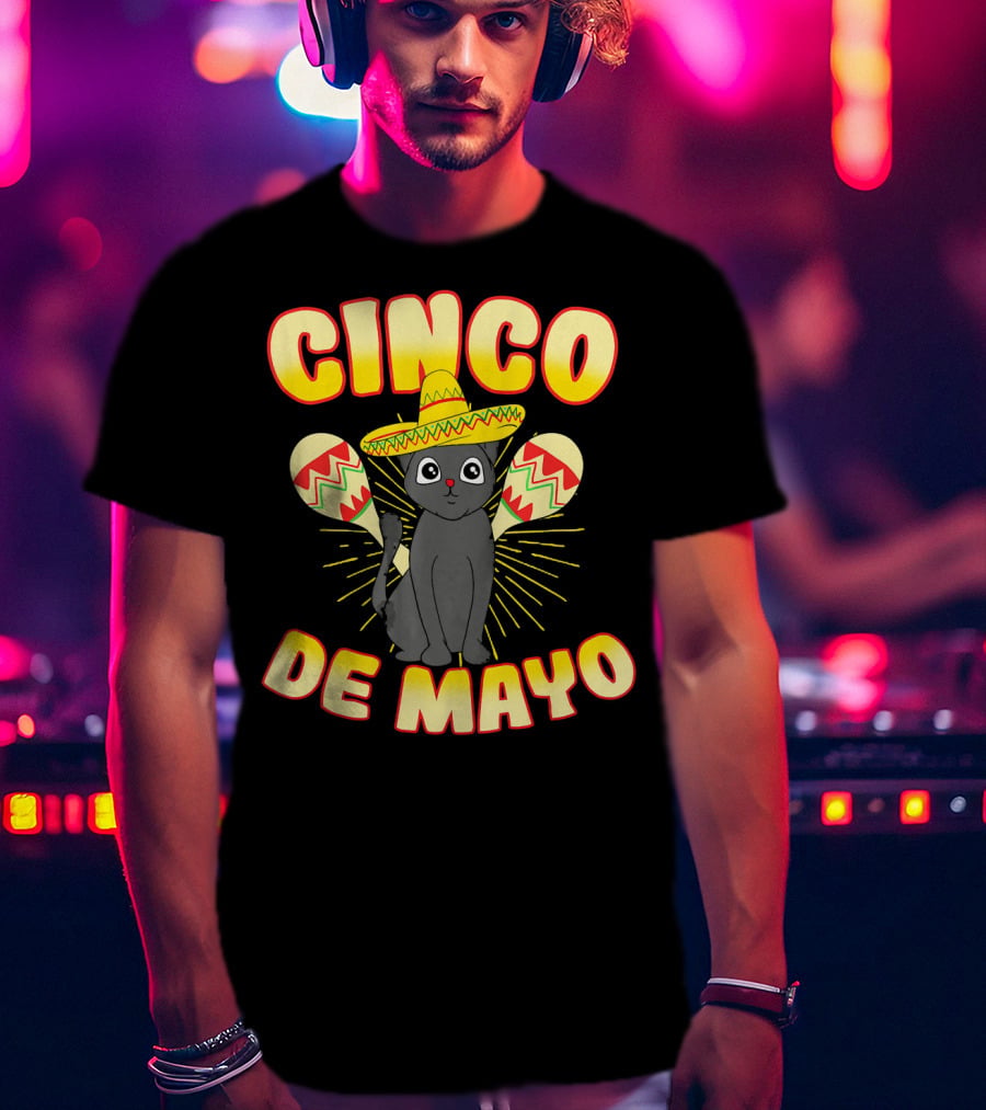 Cinco De Mayo Fiesta Cat With Sombrero And Maracas T-Shirt