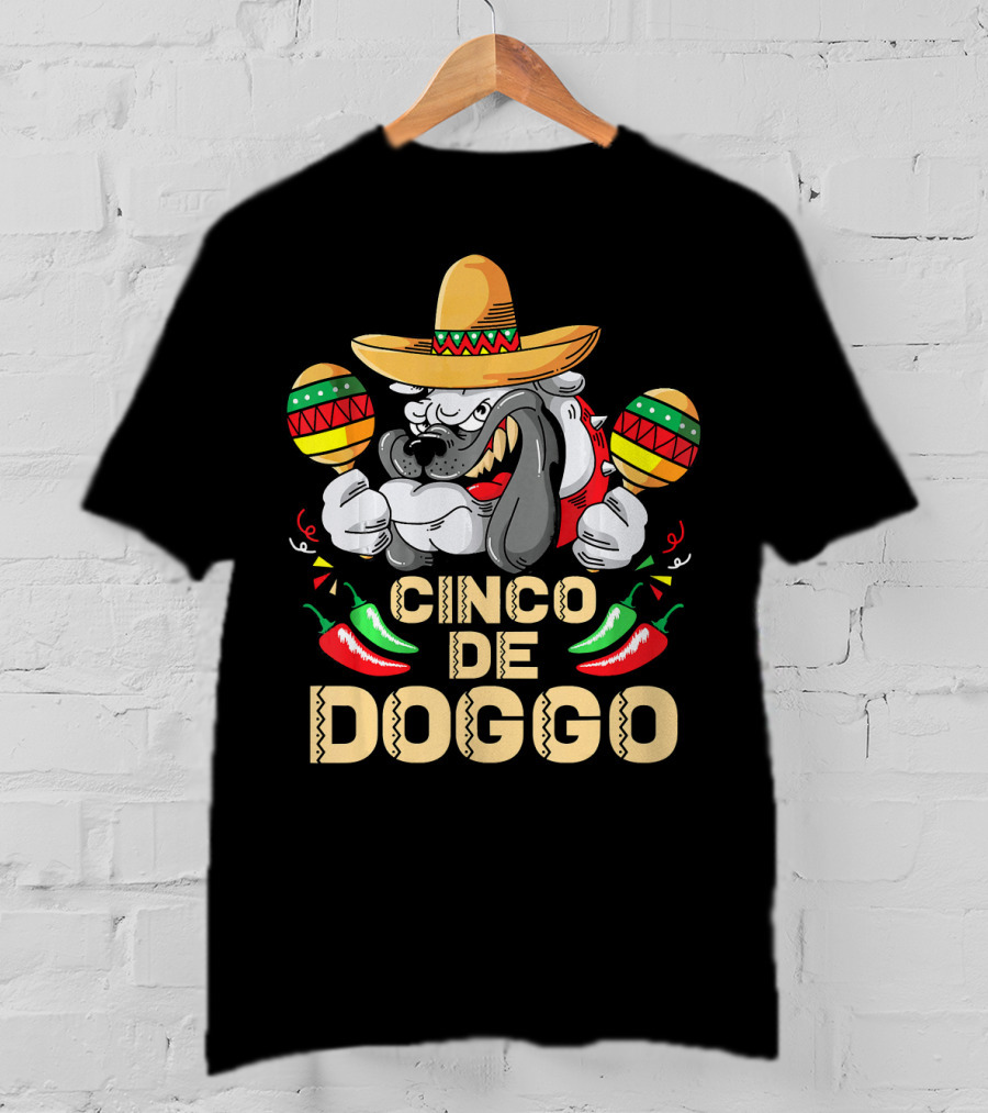 Cinco De Doggo Dog Lover Maracas Sombrero Peppers Cinco De Mayo T-Shirt