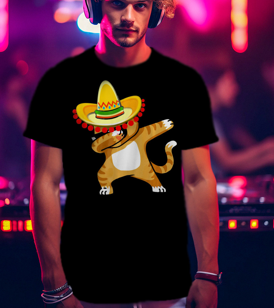 Cinco De Mayo Cat Dabbing Sombrero Fun T-Shirt