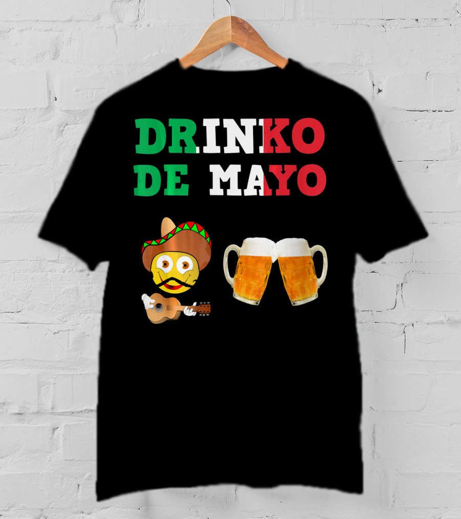 Drinko De Mayo Sombrero Guitar Emoji Beer Mugs T-Shirt