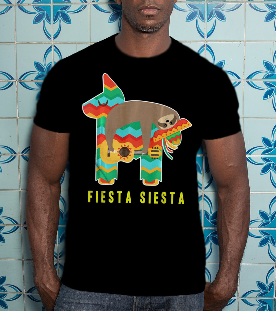 Fiesta Siesta Pinata Sloth Sombrero Guitarra T-Shirt