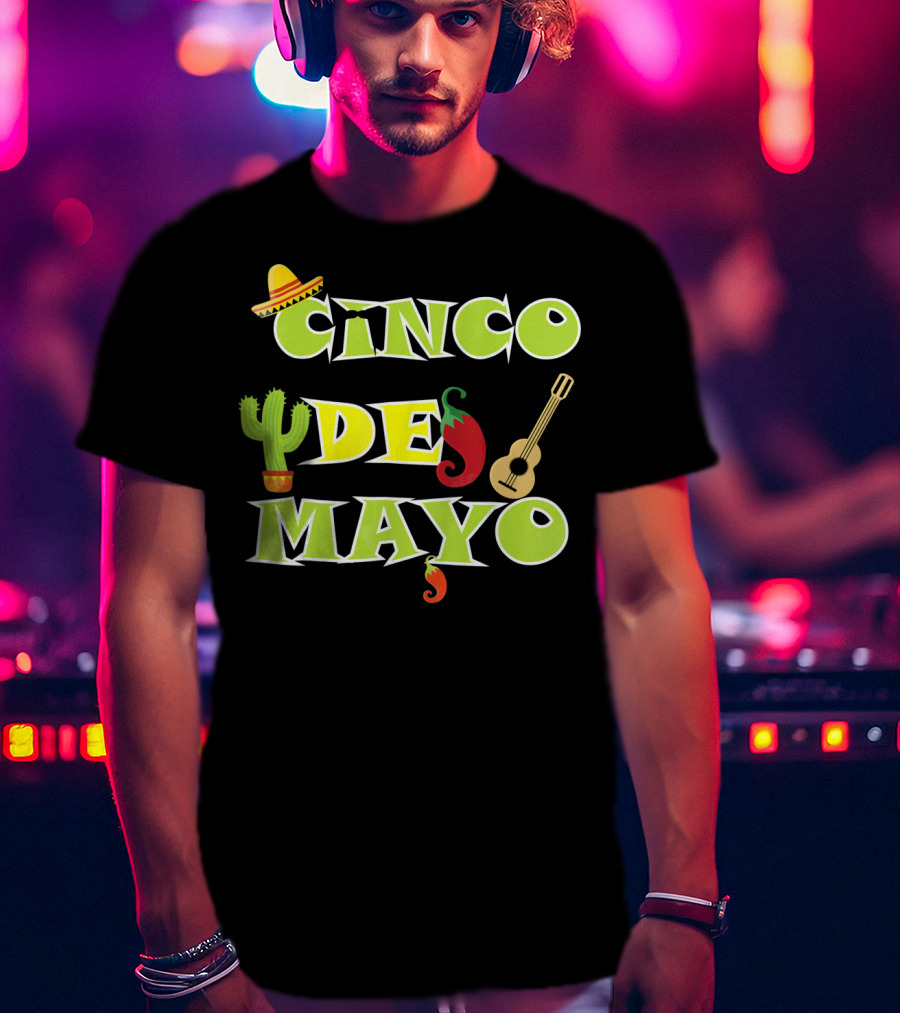 Cinco De Mayo Cactus Sombrero Guitar Chili Pepper Fiesta T-Shirt