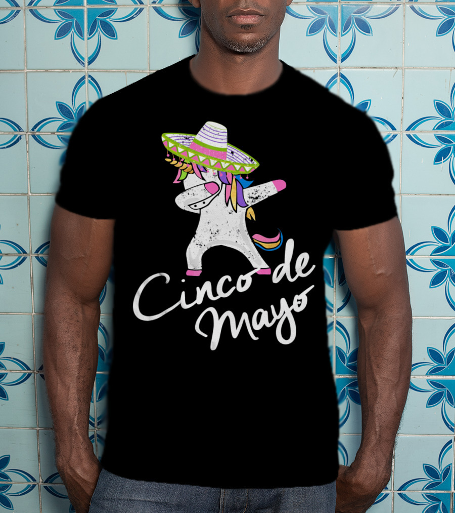 Cinco De Mayo Funny Dabbing Unicorn Sombrero T-Shirt