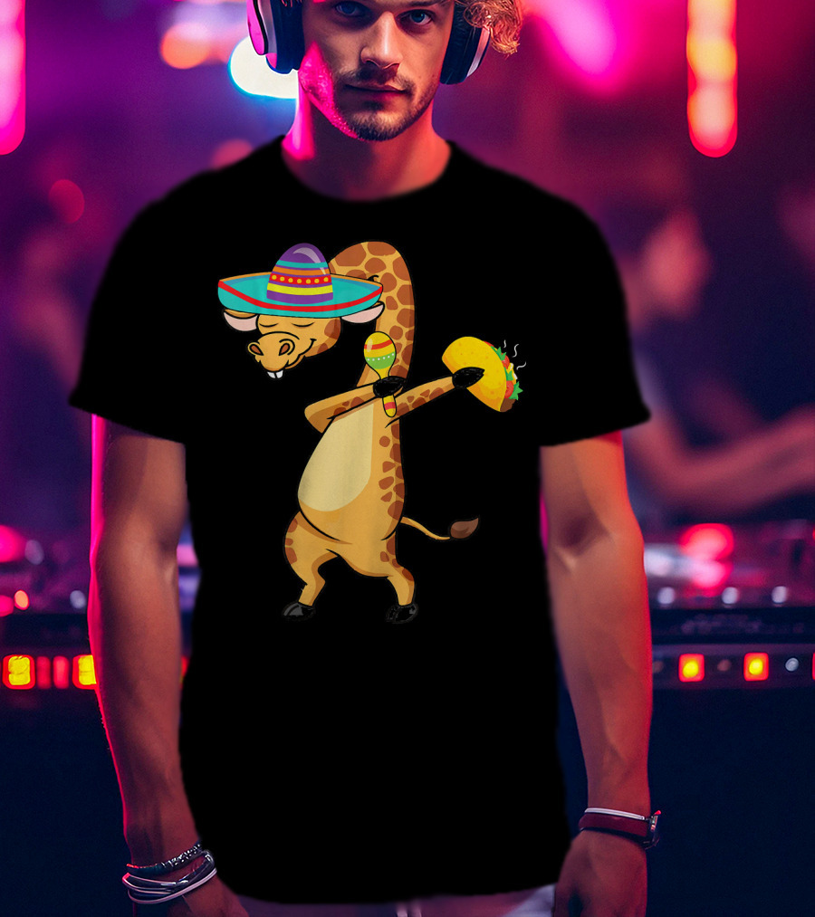 Cinco De Mayo Giraffe Dabbing With Taco And Sombrero T-Shirt