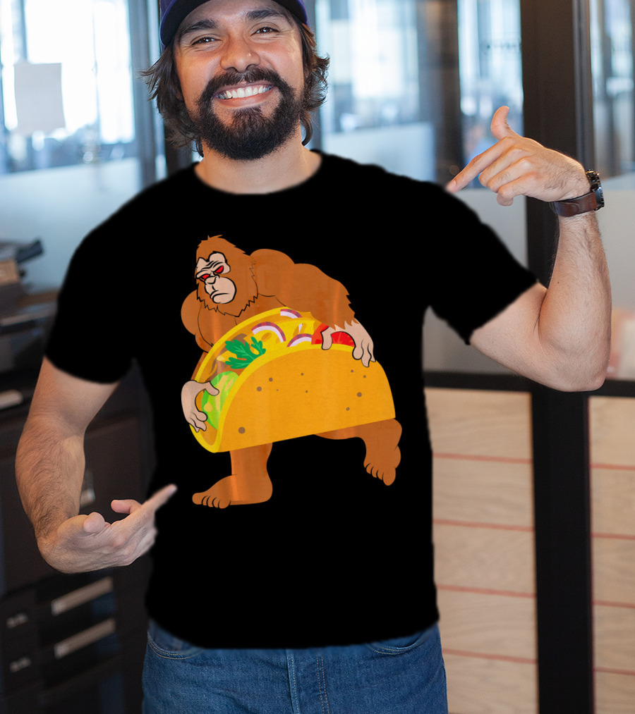 Bigfoot Taco Cinco De Mayo T-Shirt