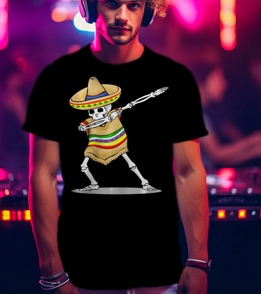 Cinco De Mayo Dabbing Skeleton Sombrero Poncho T-Shirt