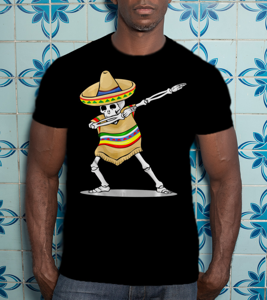 Cinco De Mayo Dabbing Skeleton Sombrero Poncho T-Shirt