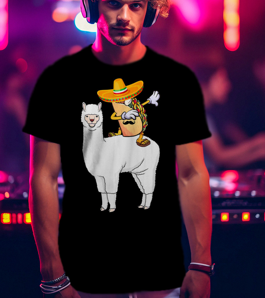 Dabbing Taco With Sombrero On Llama T-Shirt