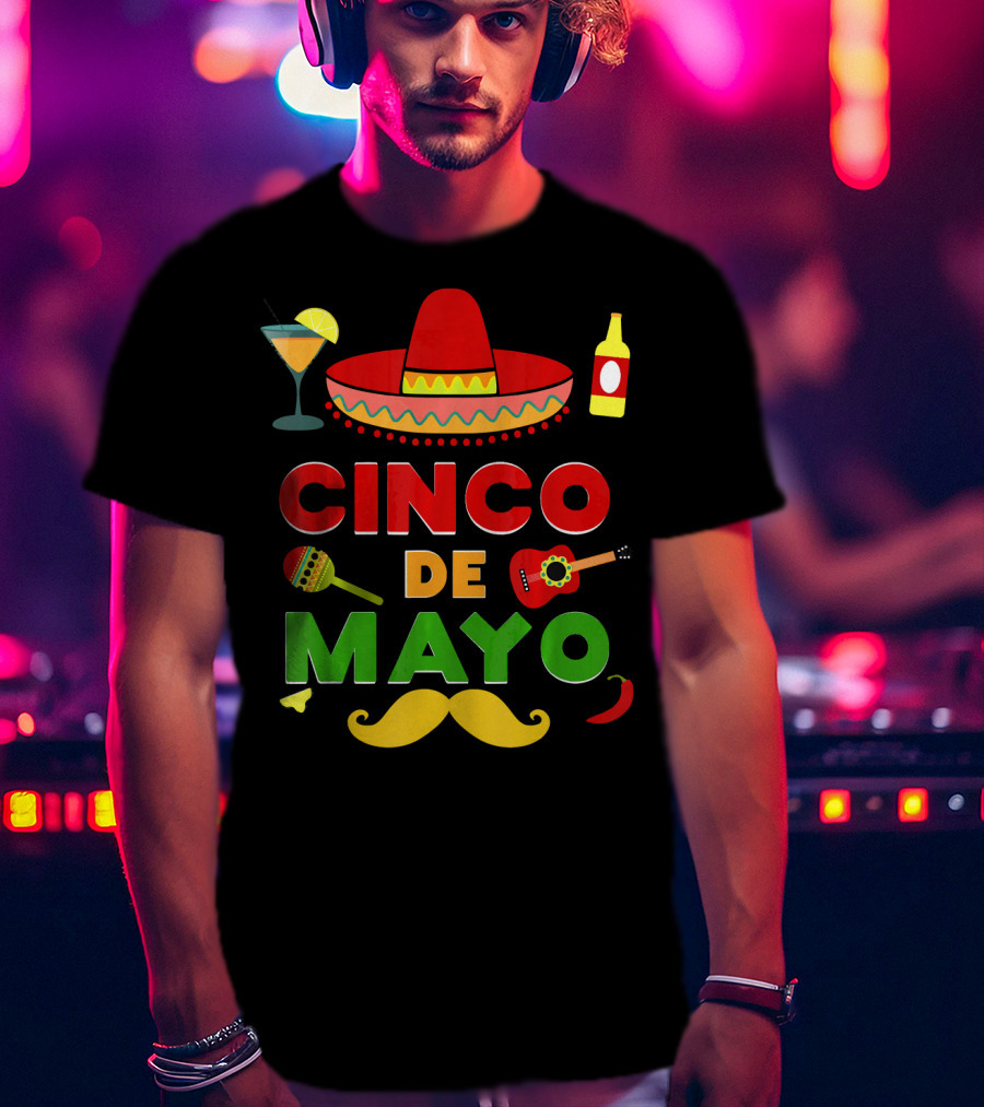 Cinco De Mayo Sombrero Guitar Maraca Mustache Fiesta T-Shirt