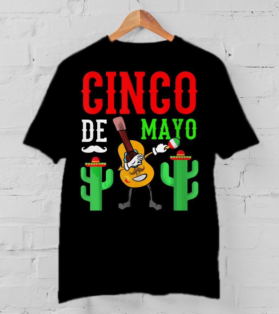 Cinco De Mayo Dabbing Guitar With Cactus And Mustache T-Shirt