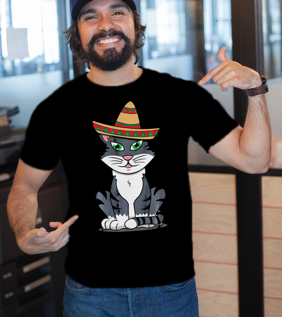 Cinco De Mayo Cat Happy With Sombrero T-Shirt