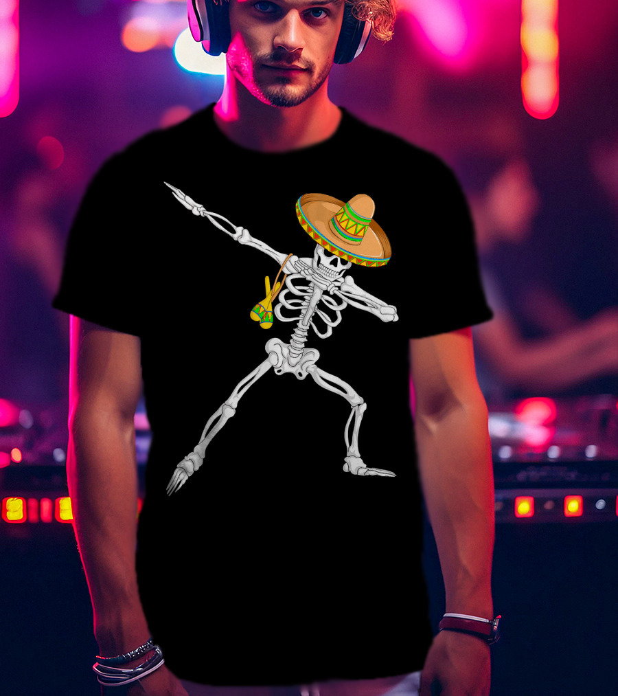Cinco De Mayo Dabbing Skeleton Sombrero Dance T-Shirt
